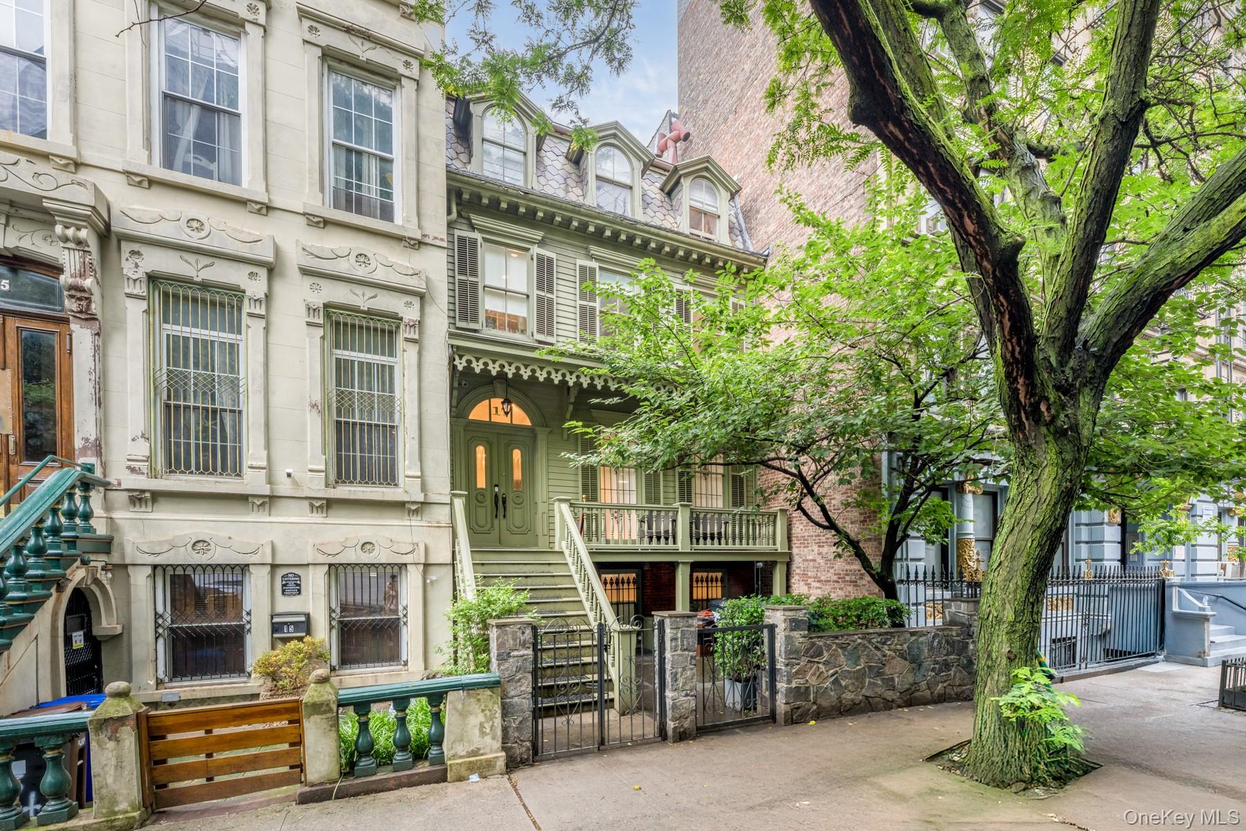 listing main picture