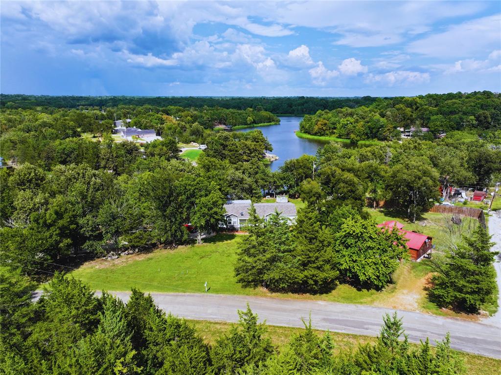 listing main picture