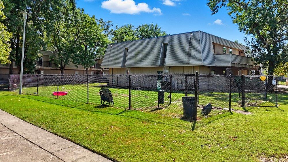 listing main picture