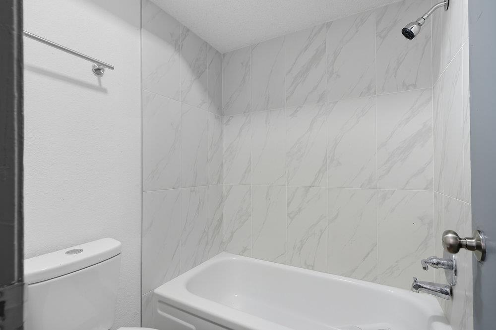 listing main picture