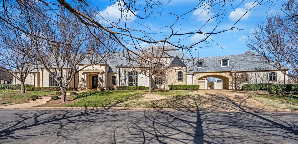 listing main picture