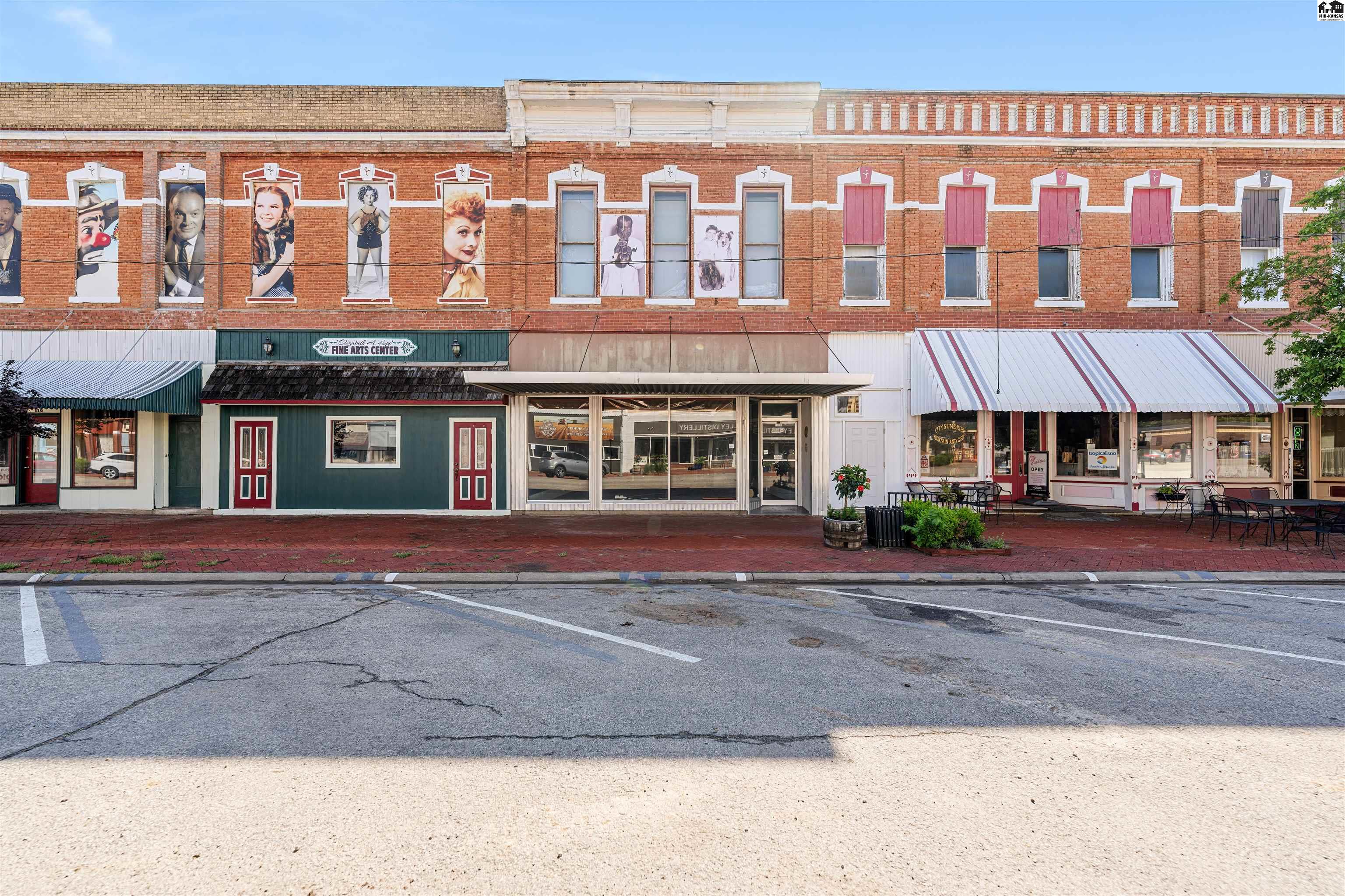 listing main picture