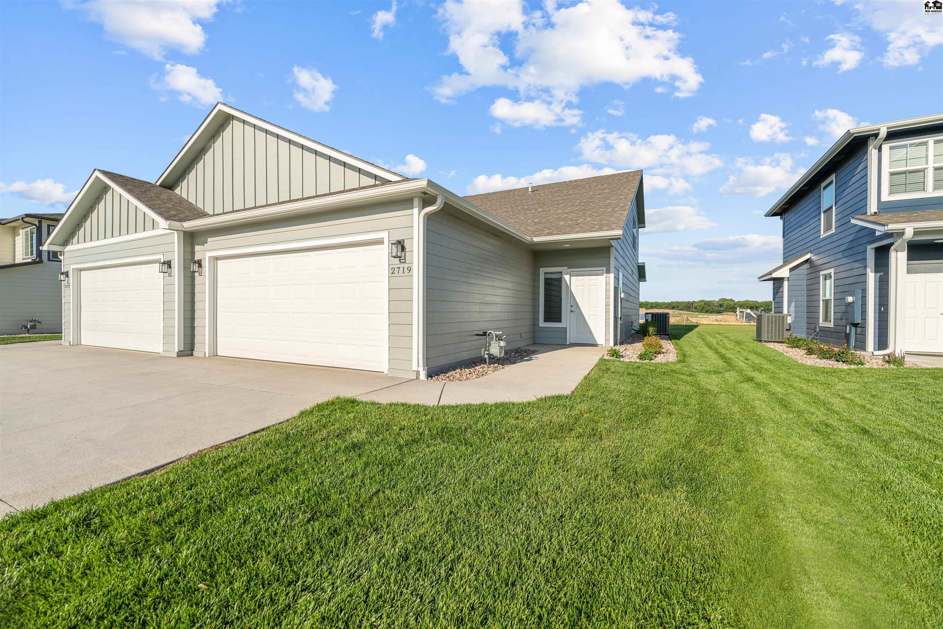 listing main picture