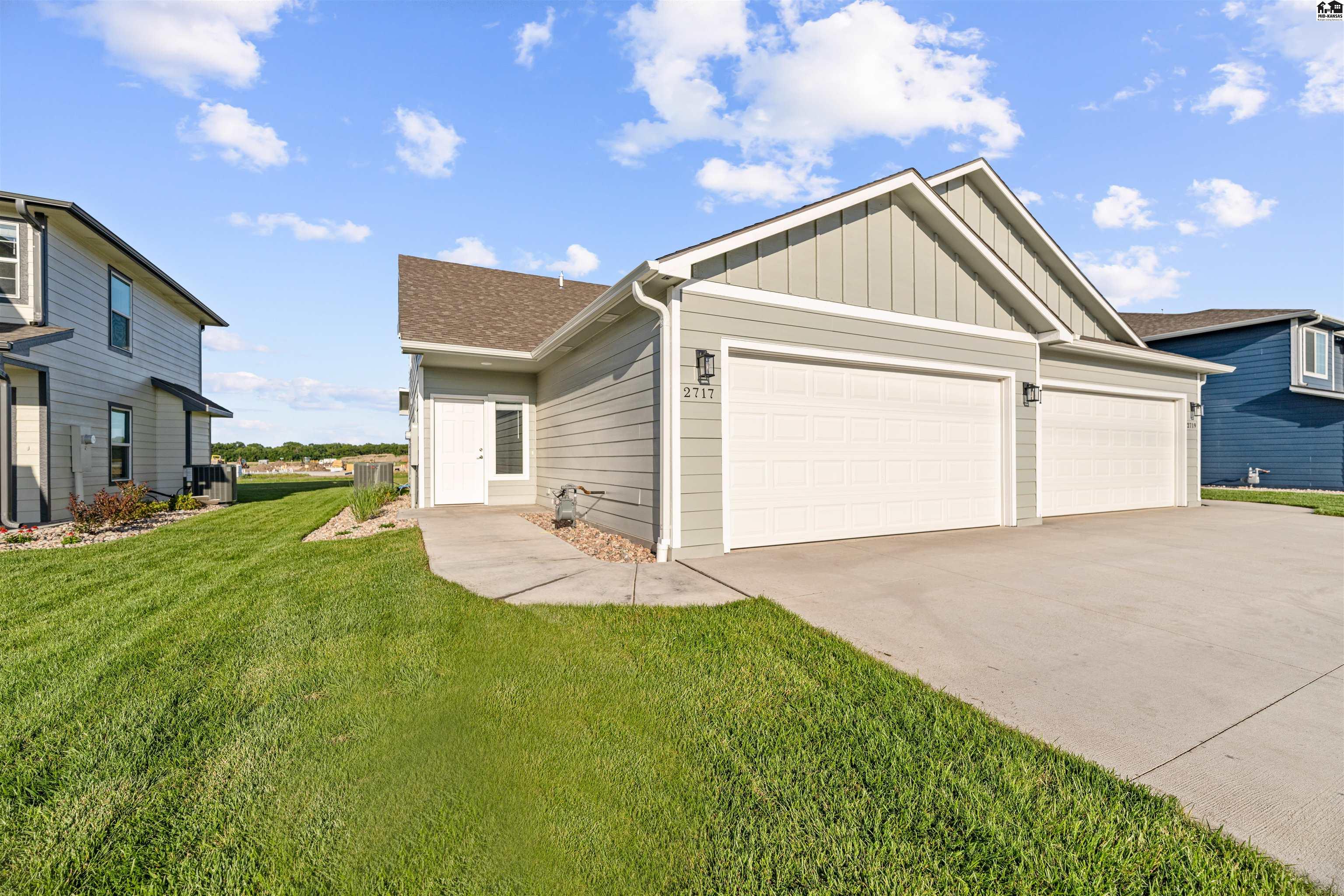 listing main picture