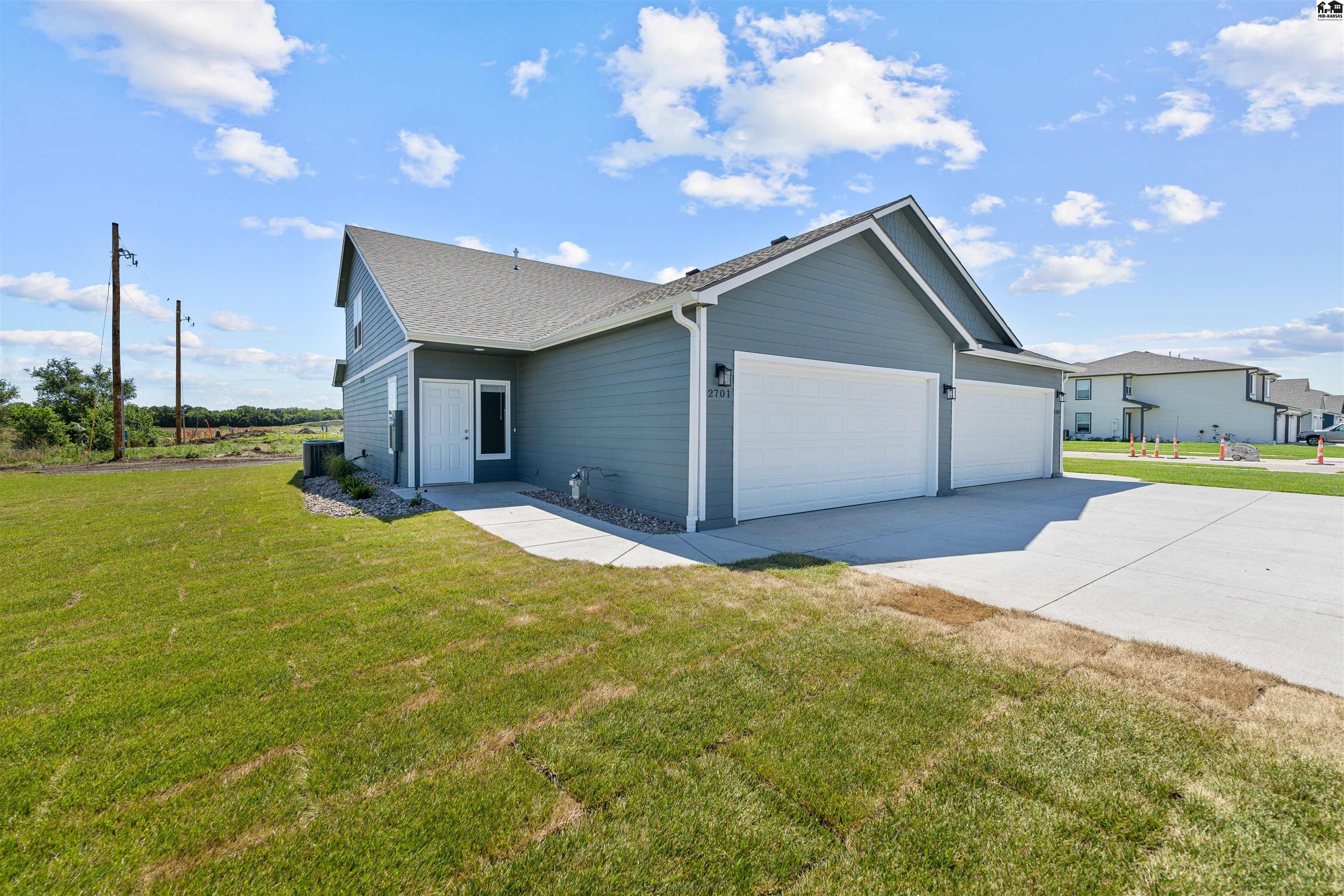 listing main picture