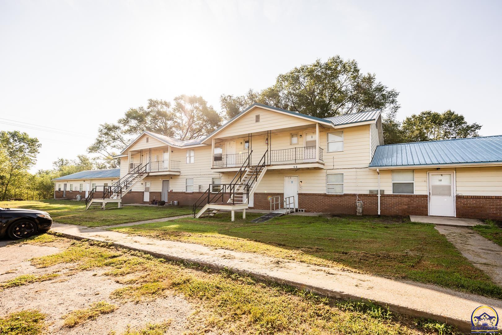 listing main picture