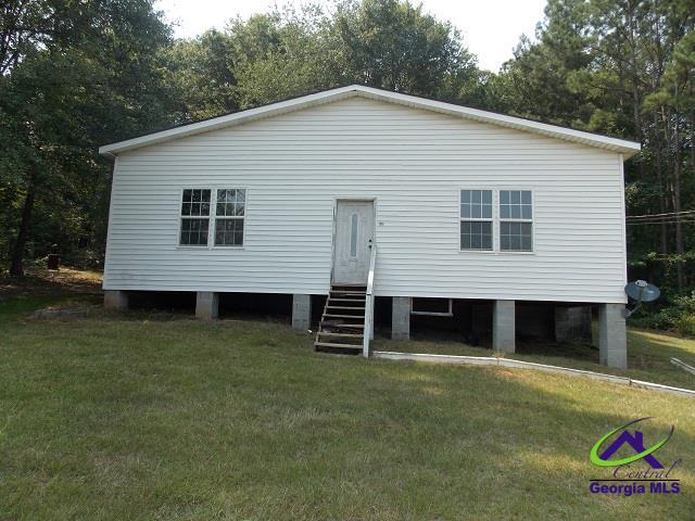 listing main picture