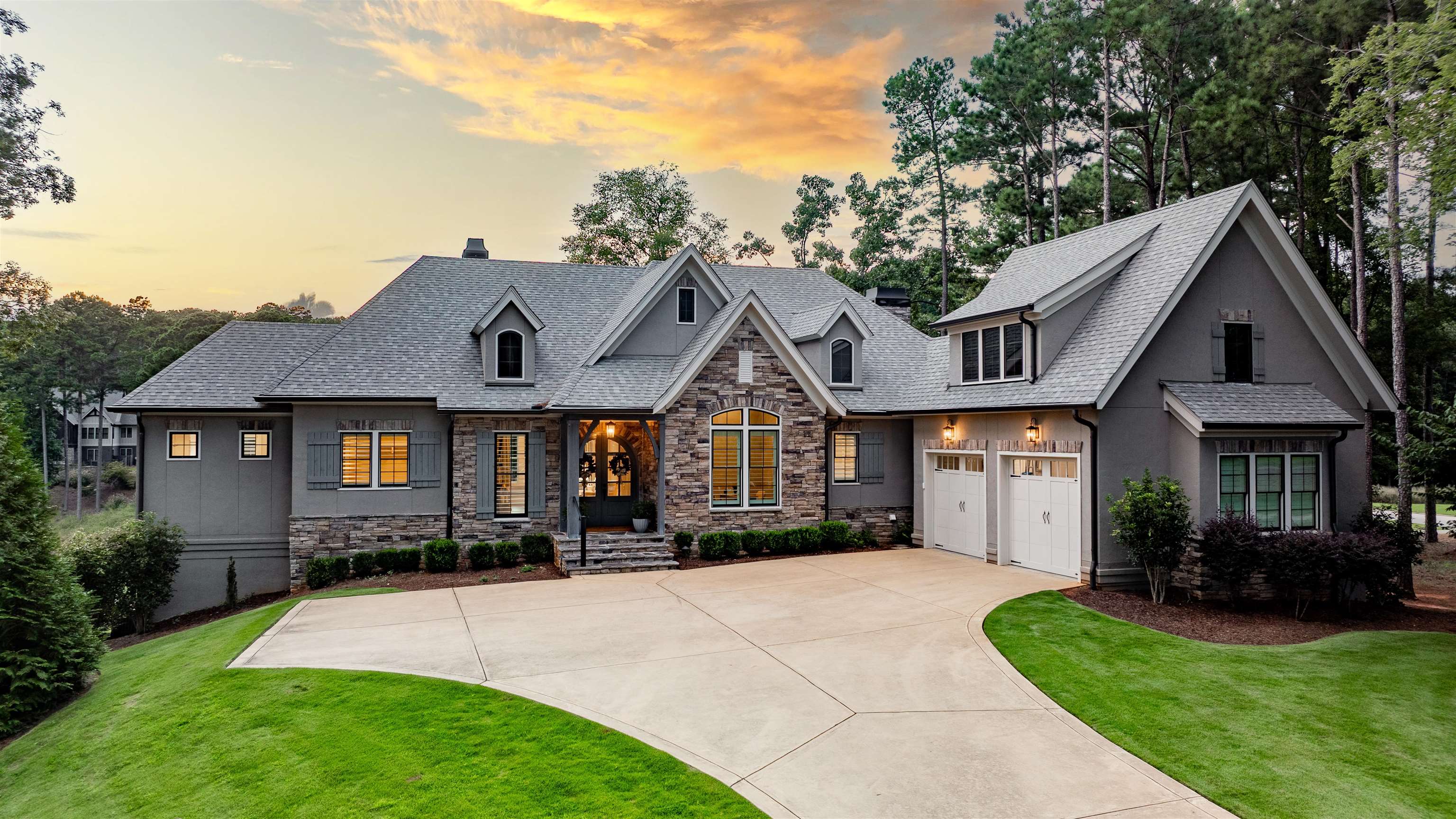 listing main picture