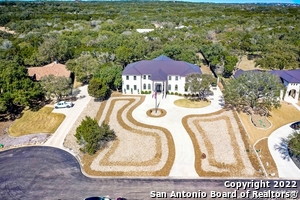 listing main picture