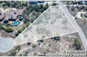 listing main picture