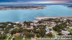 listing main picture