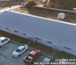 listing main picture