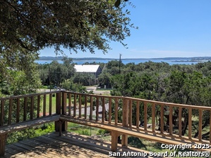 listing main picture