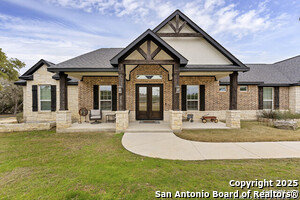 listing main picture