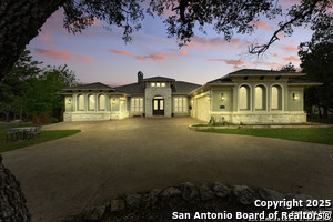 listing main picture