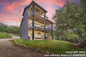 listing main picture