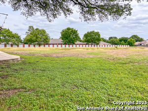 listing main picture