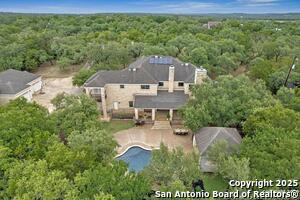 listing main picture