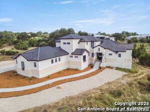 listing main picture