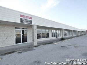 listing main picture