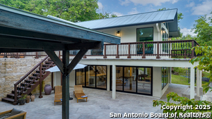 listing main picture