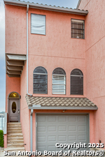 listing main picture