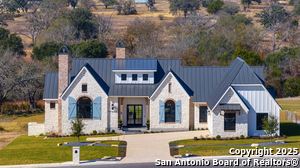 listing main picture