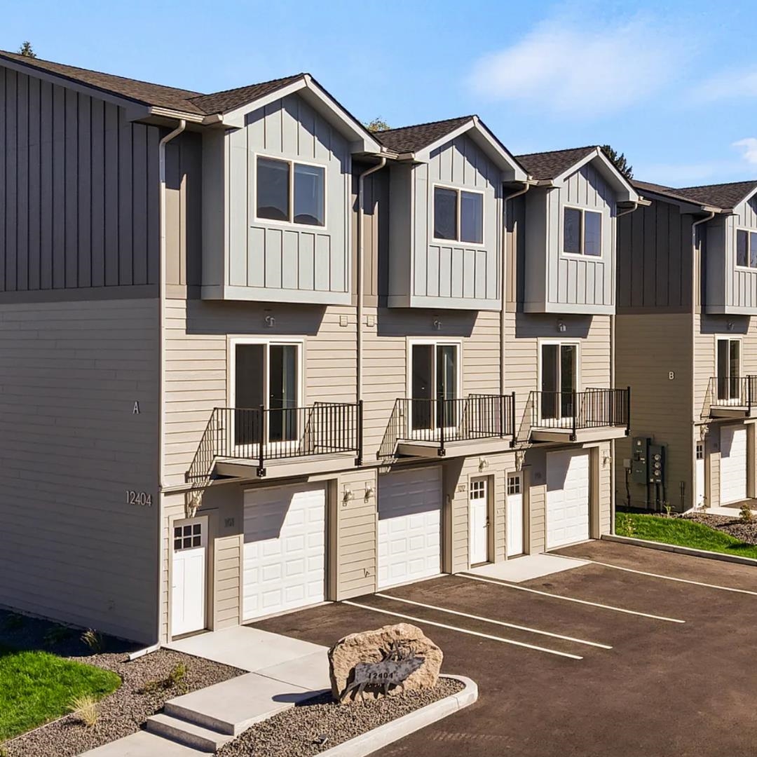 listing main picture