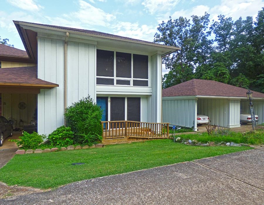 listing main picture