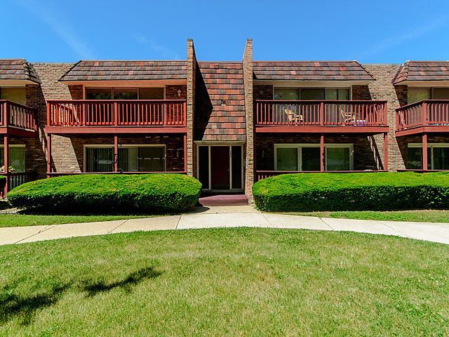 listing main picture