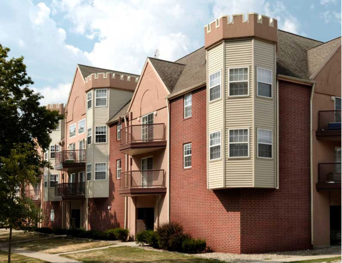 listing main picture