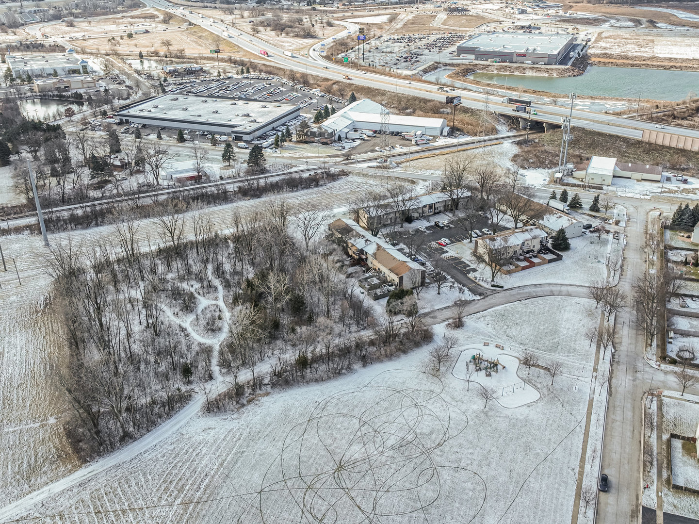 listing main picture