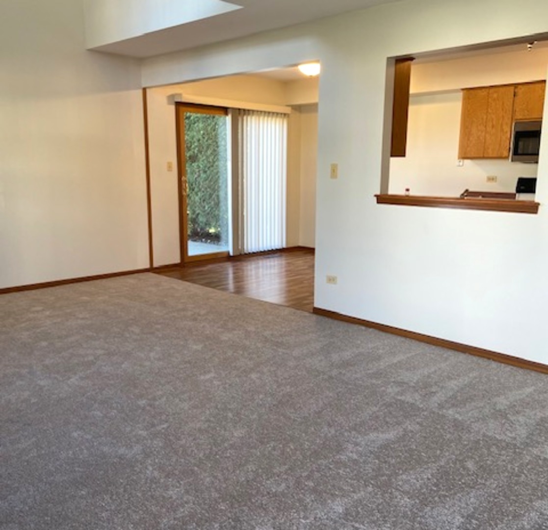 listing main picture