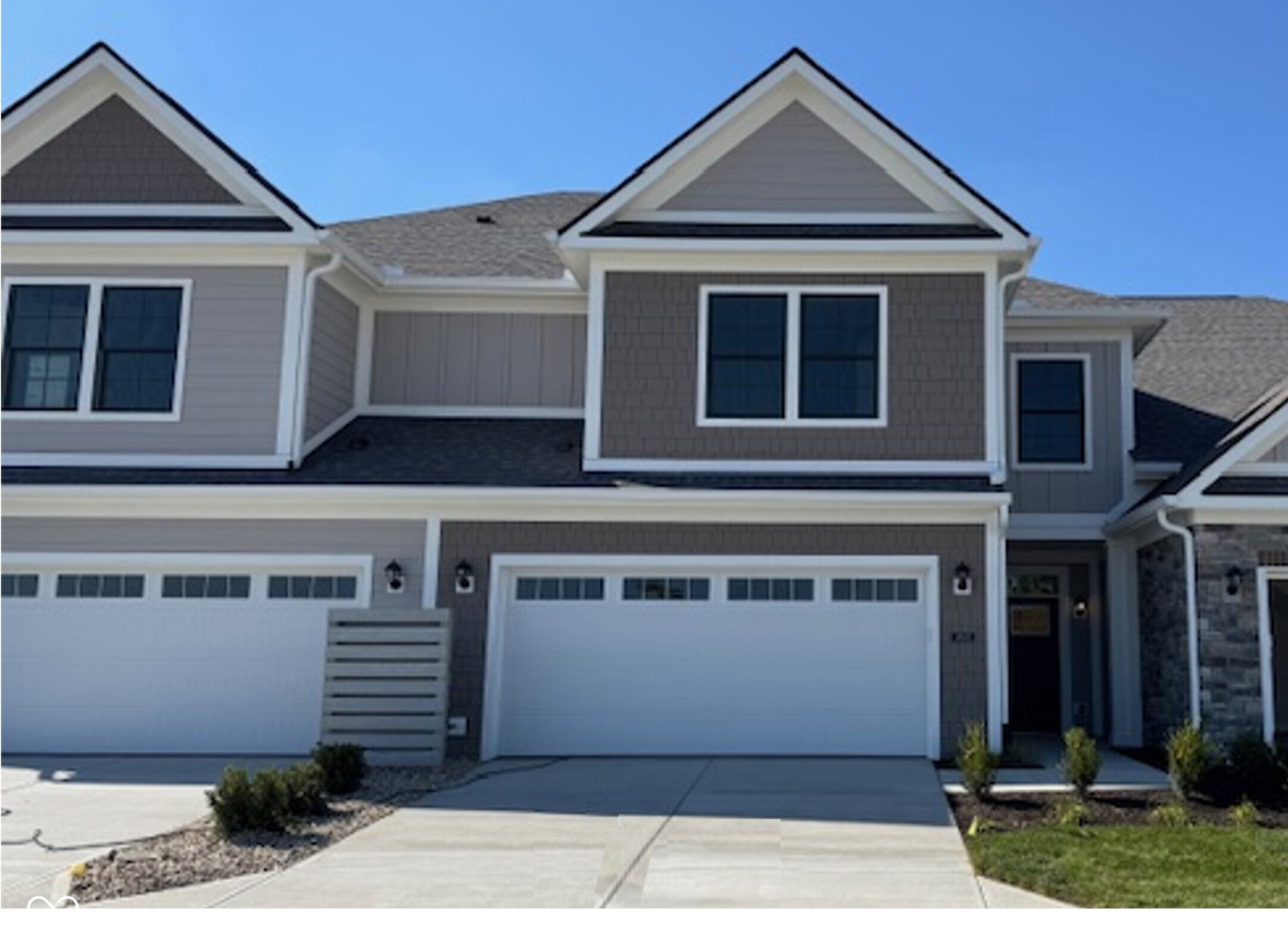 listing main picture