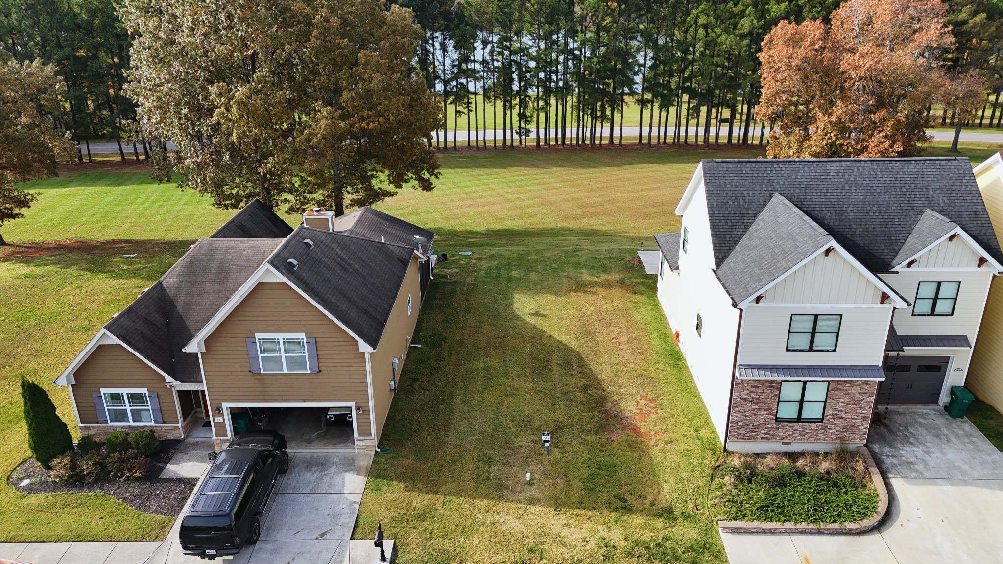 listing main picture