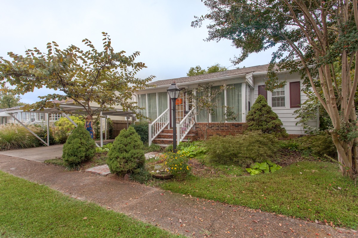 listing main picture