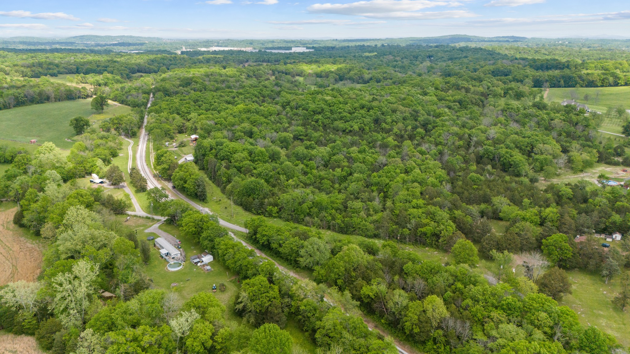 listing main picture