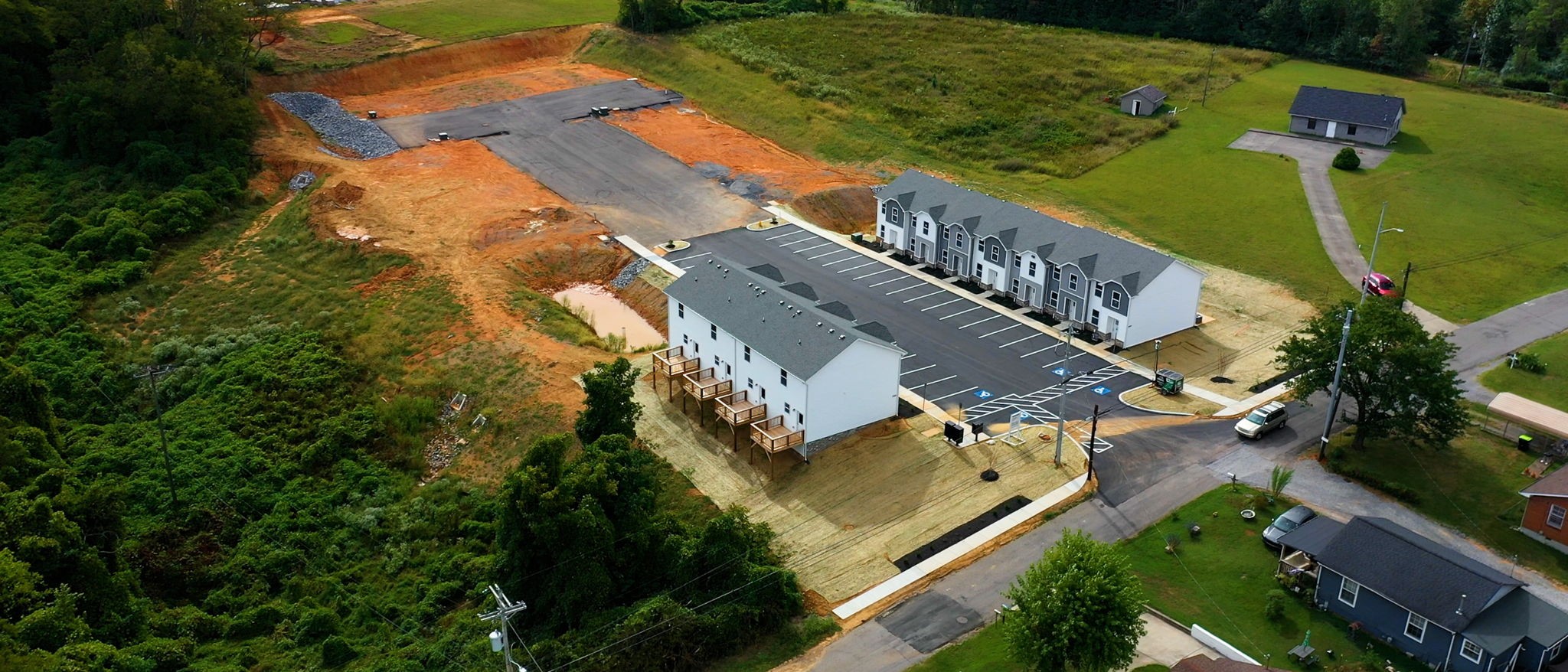 listing main picture