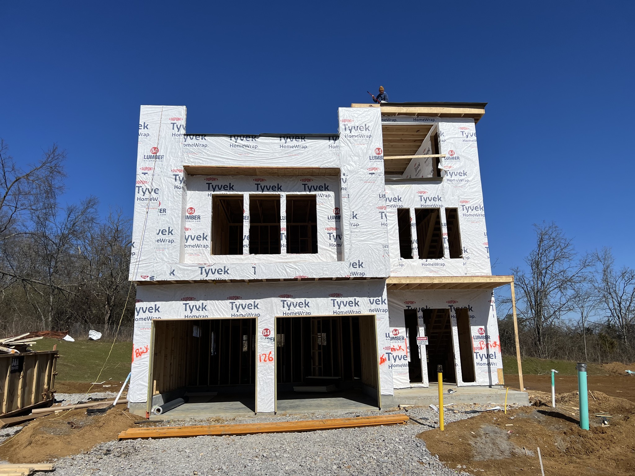 listing main picture