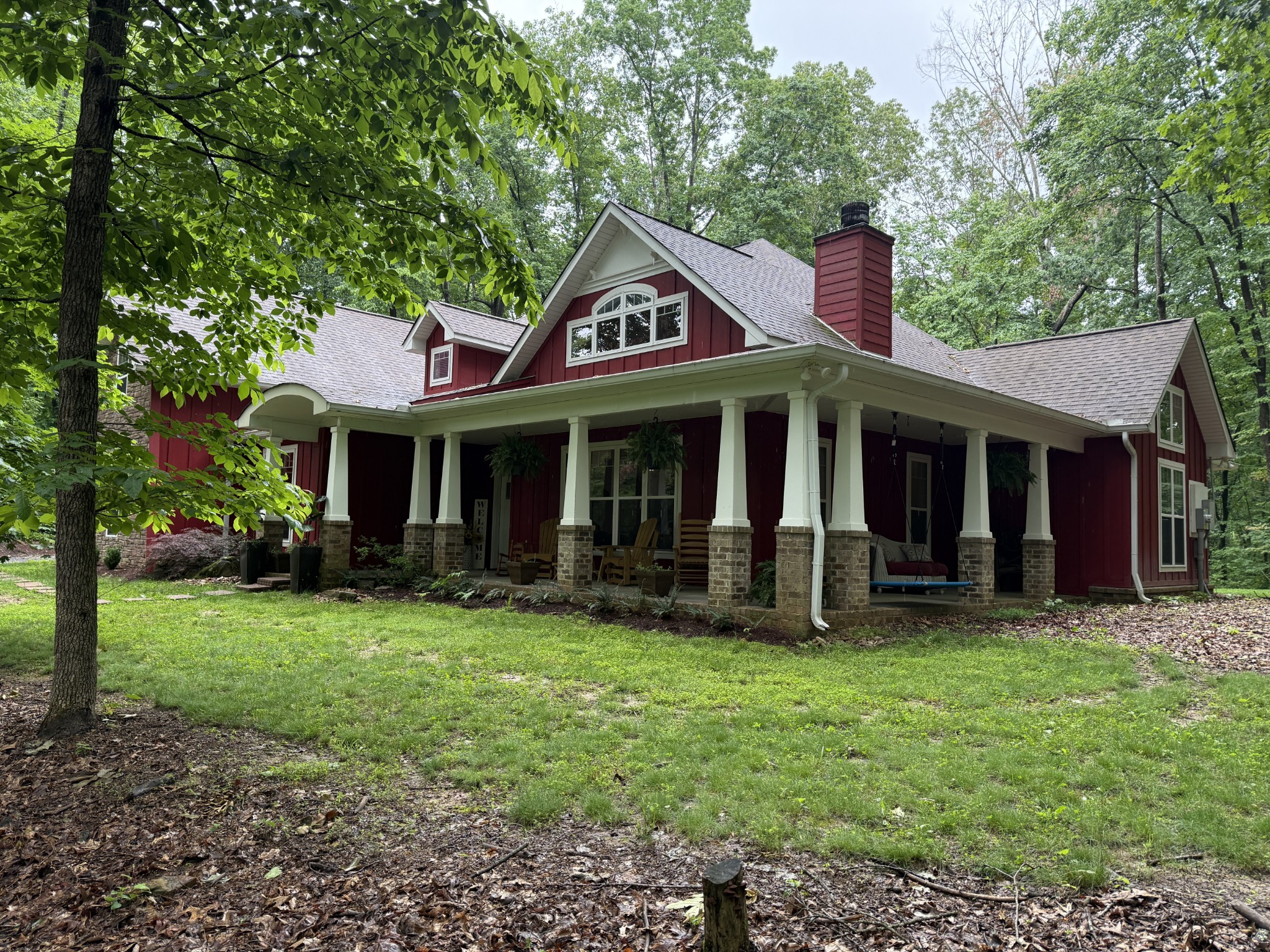 listing main picture