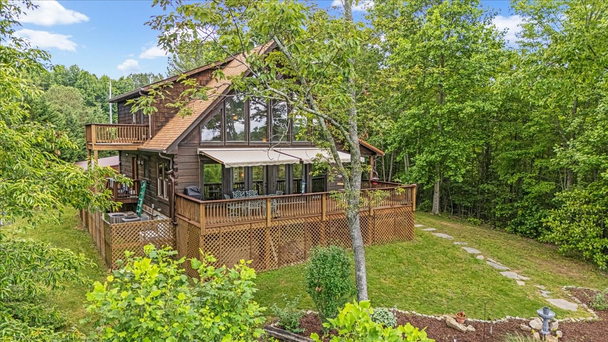 listing main picture