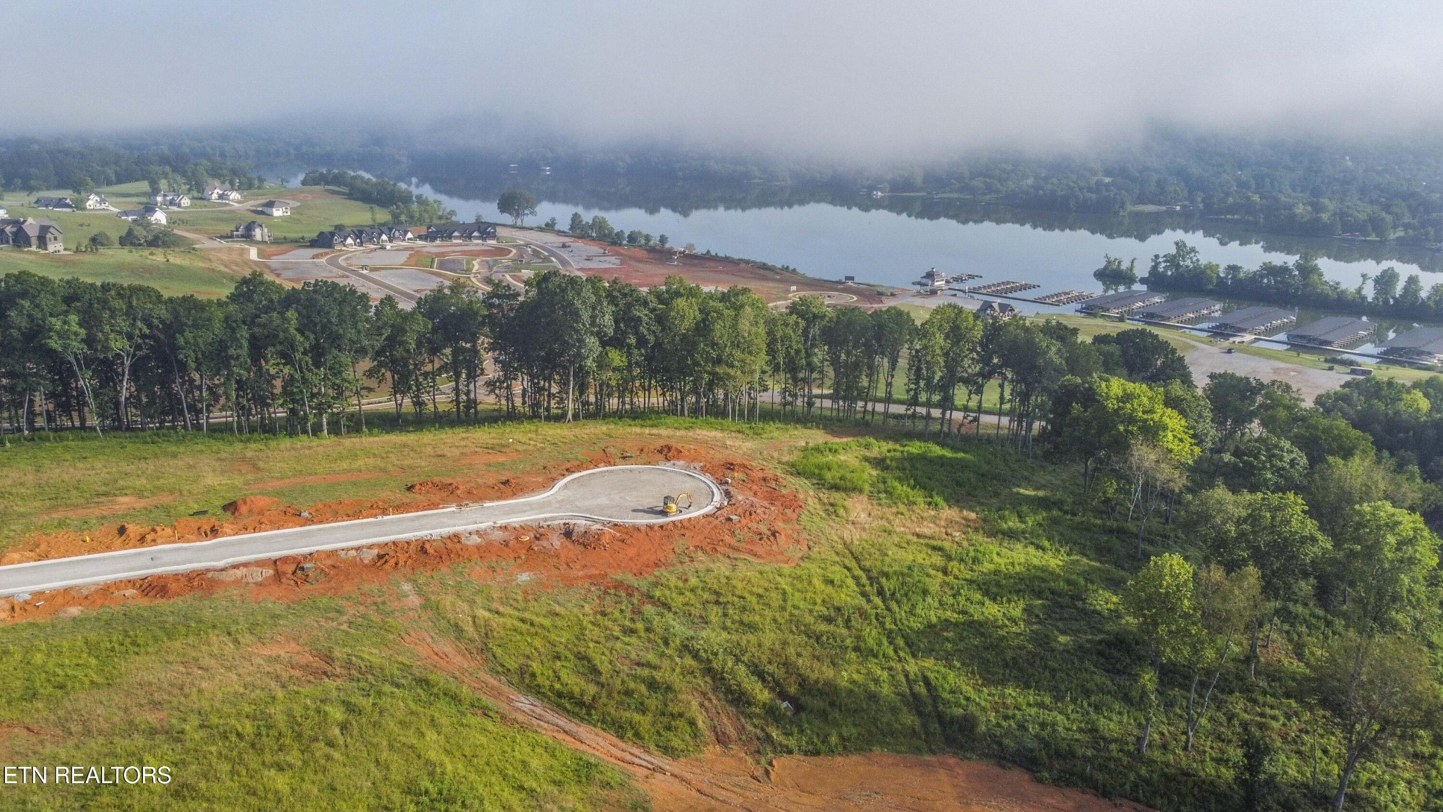 listing main picture