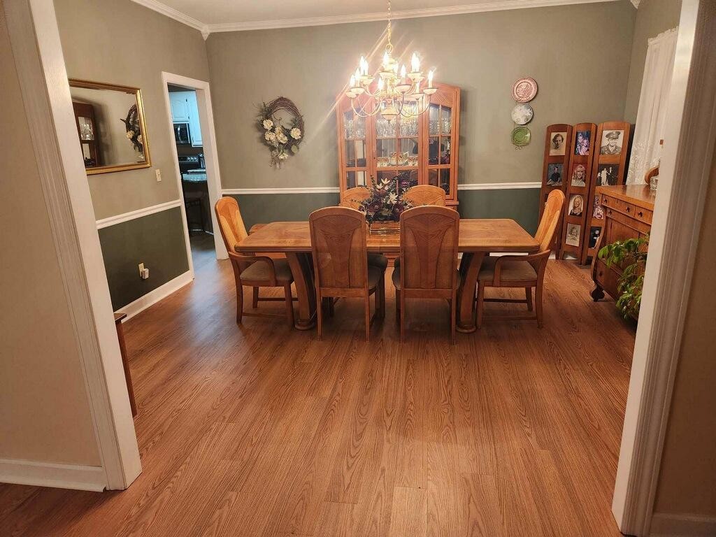 listing main picture