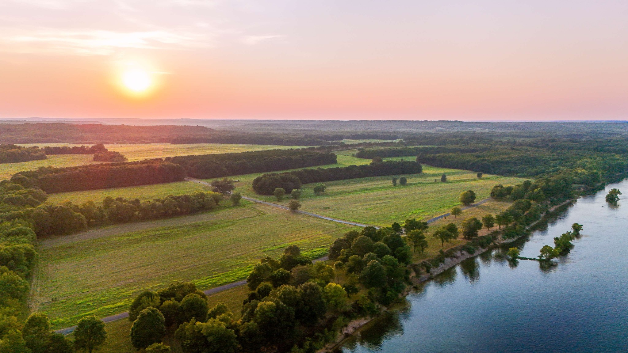 listing main picture