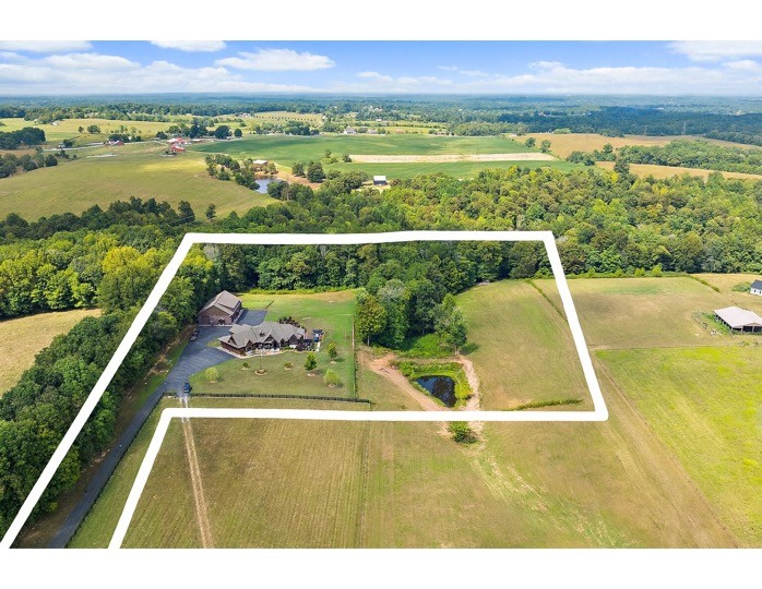 listing main picture