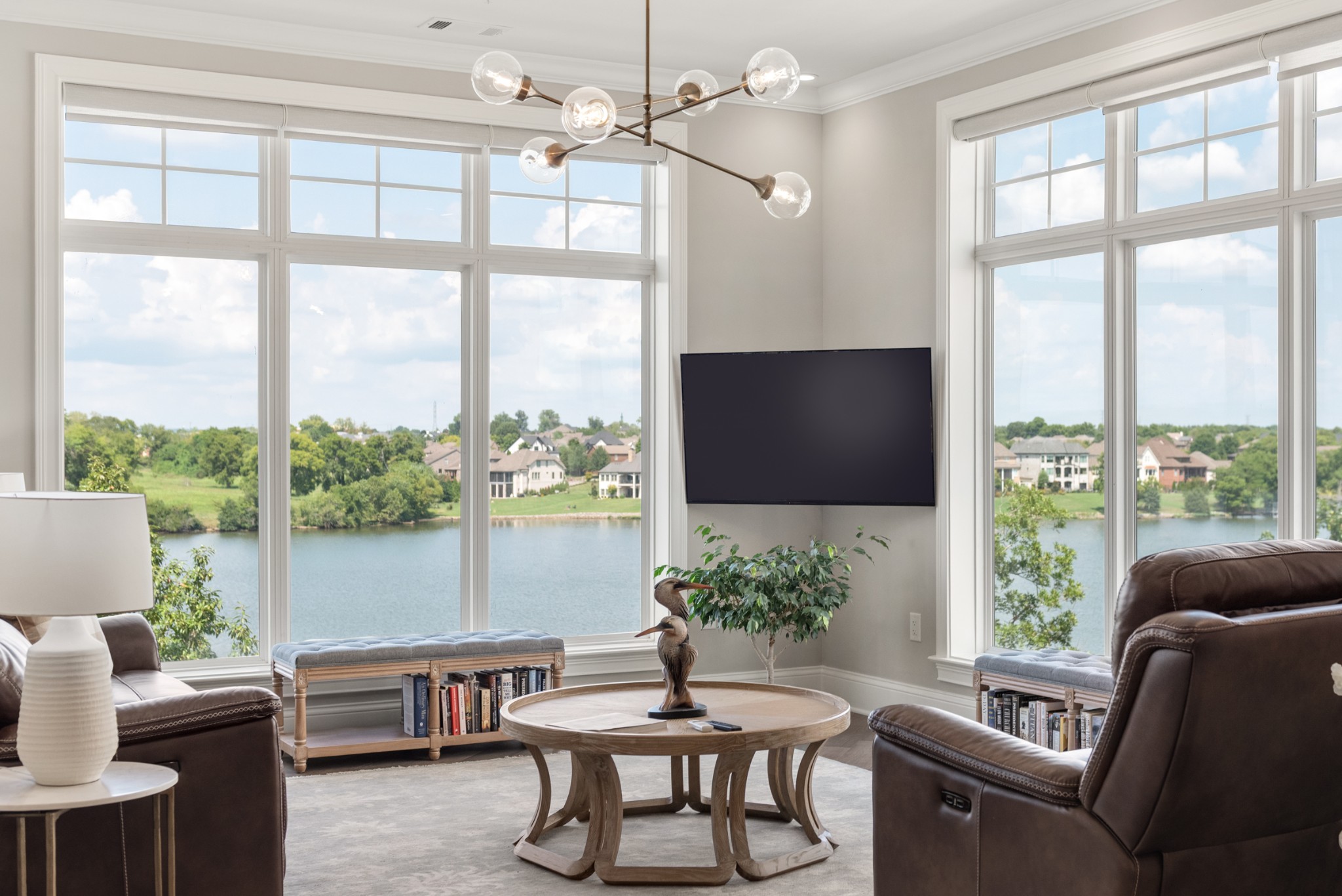 listing main picture