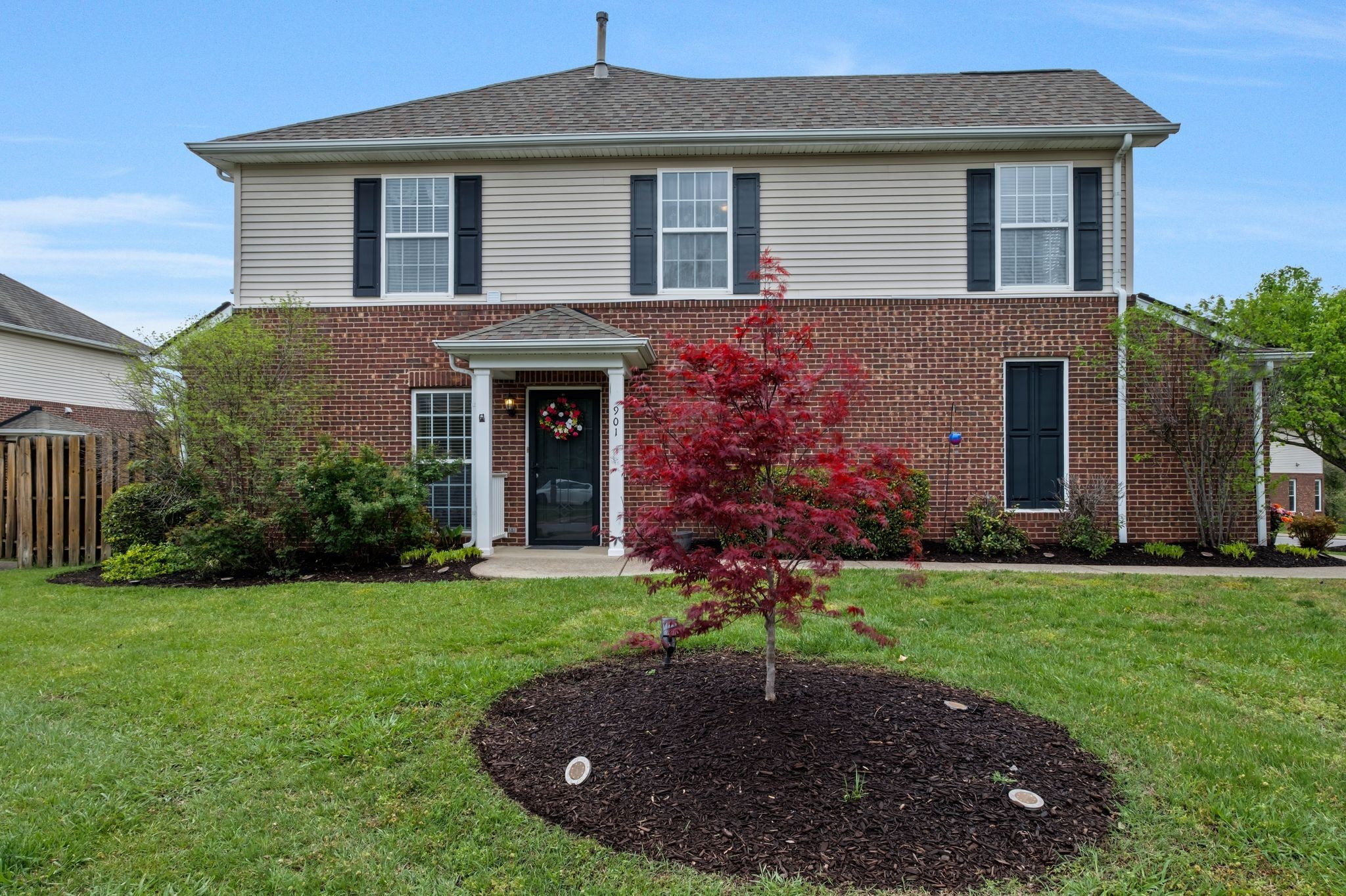 listing main picture