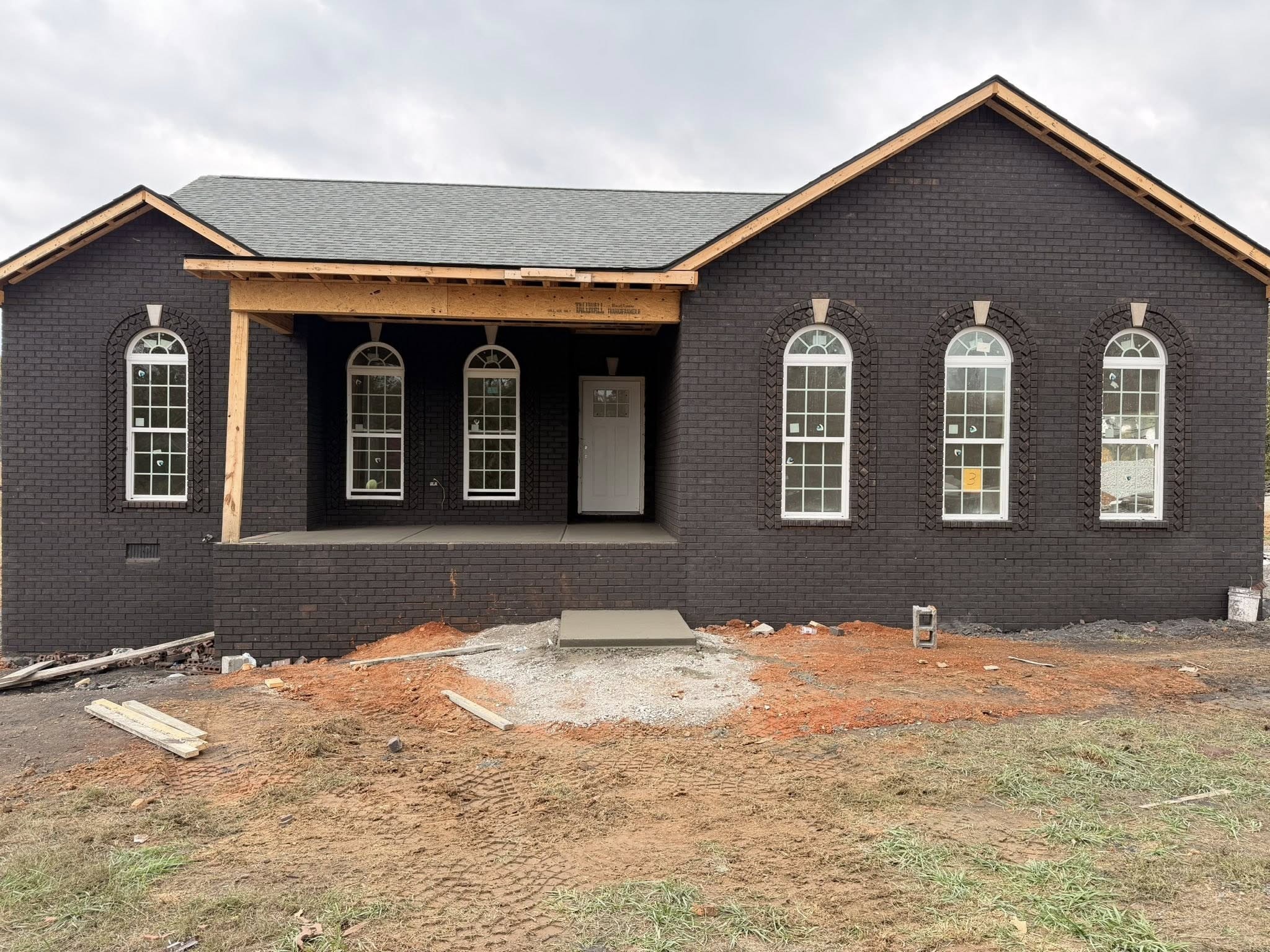 listing main picture