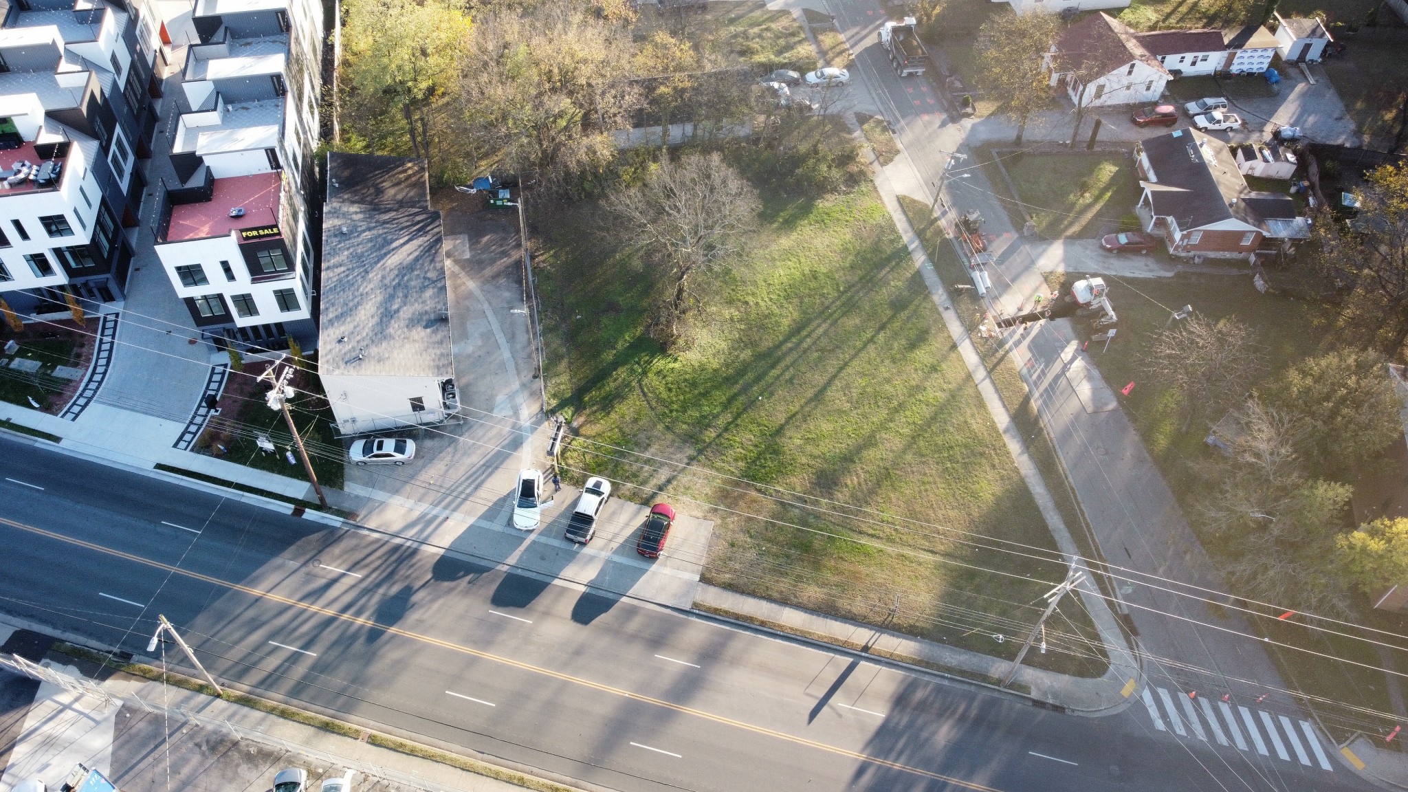 listing main picture