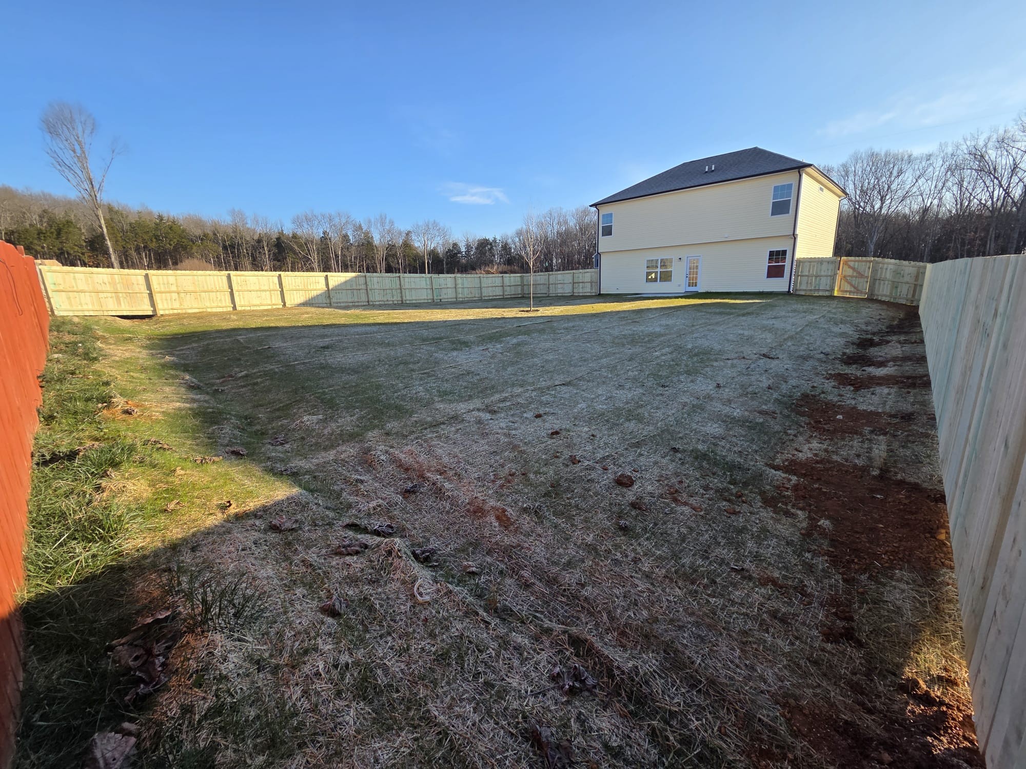 listing main picture